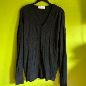 NWT Juliana's Black Stretch Center Seam V neck Long Sleeve Sweater Size L